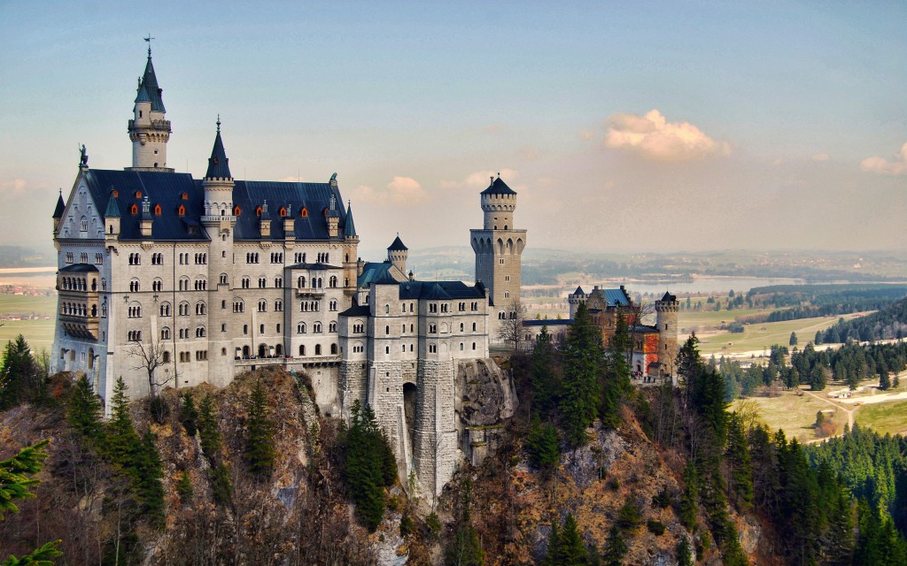 292452-neuschwanstein-castle